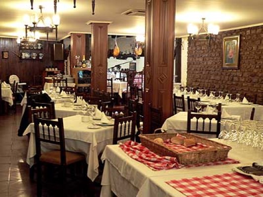Restaurant's Saloon